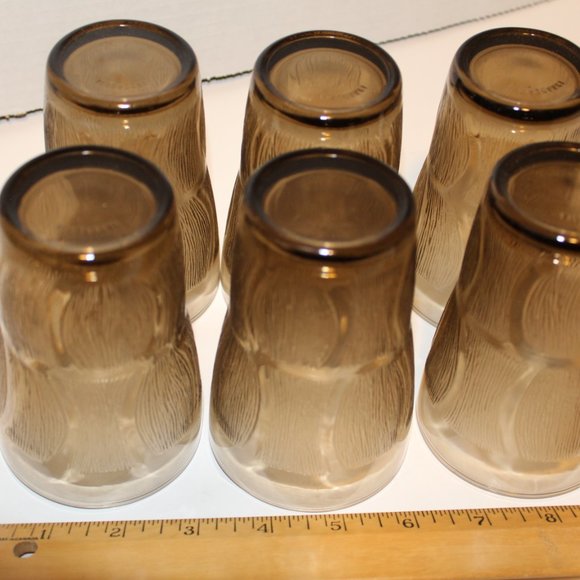 Smoked glass Pitcher and 6 glasses - Picture 8 of 8